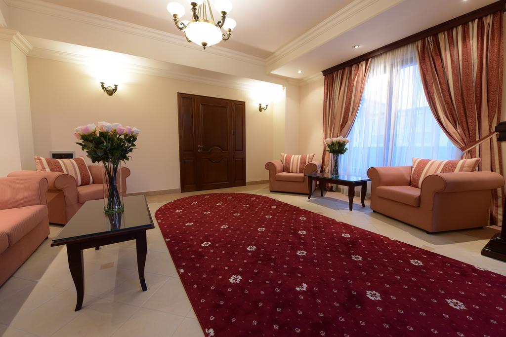 Imperial Hotel 3*