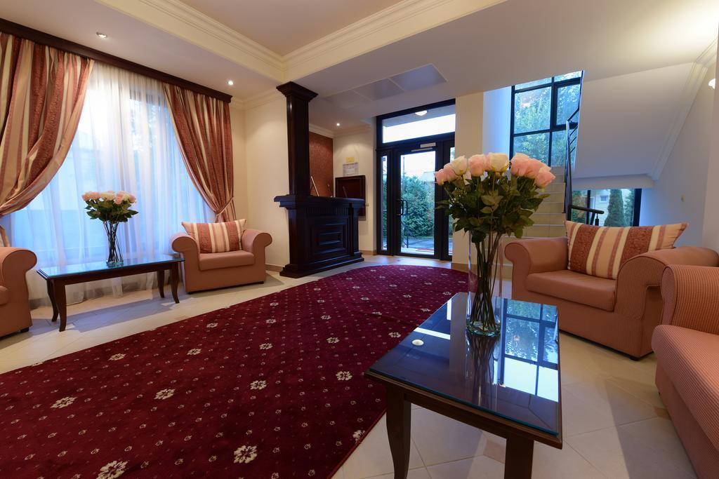 Imperial Hotel 3*